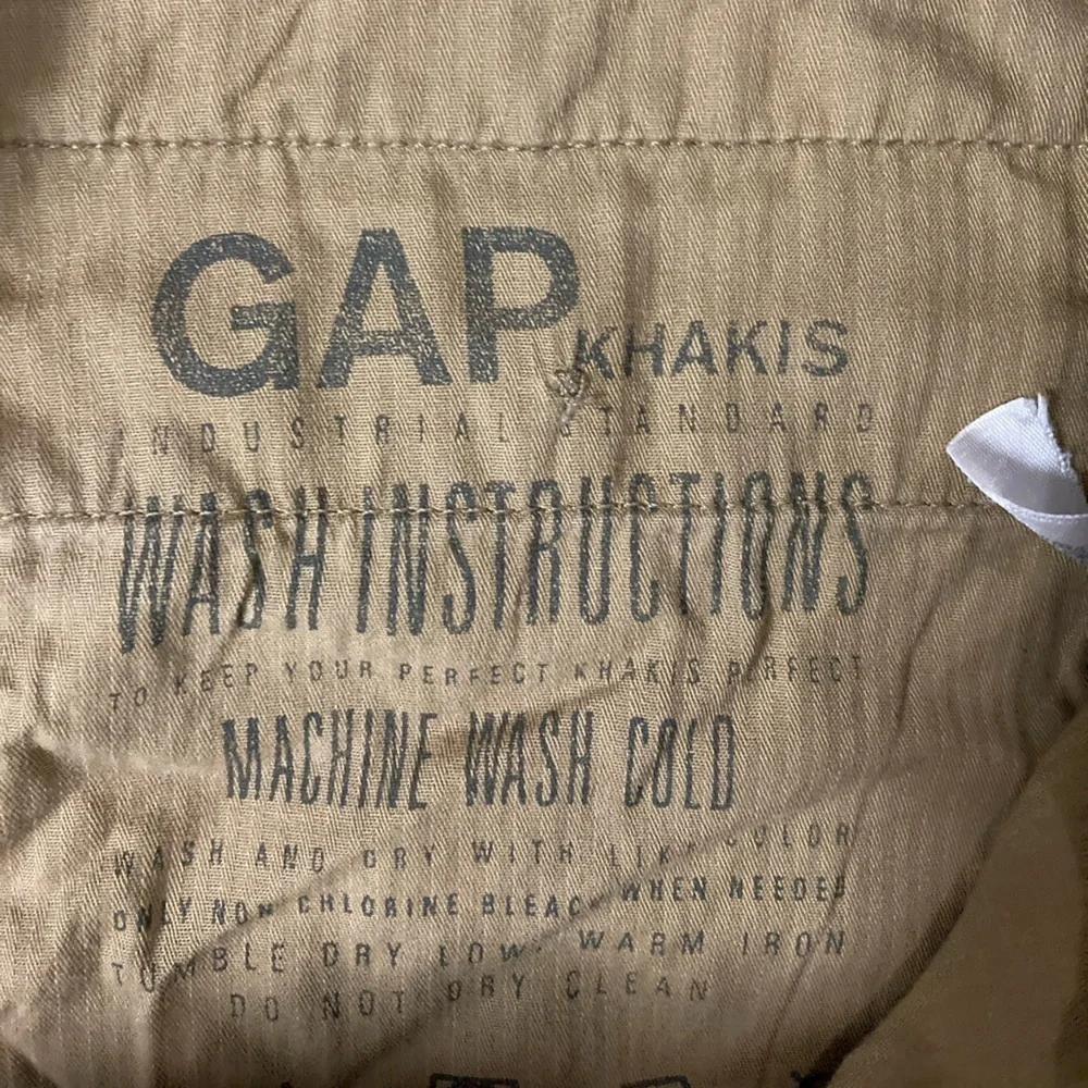 GAP Men’s Size 31/32 Tan Original‎ Khaki Pants
